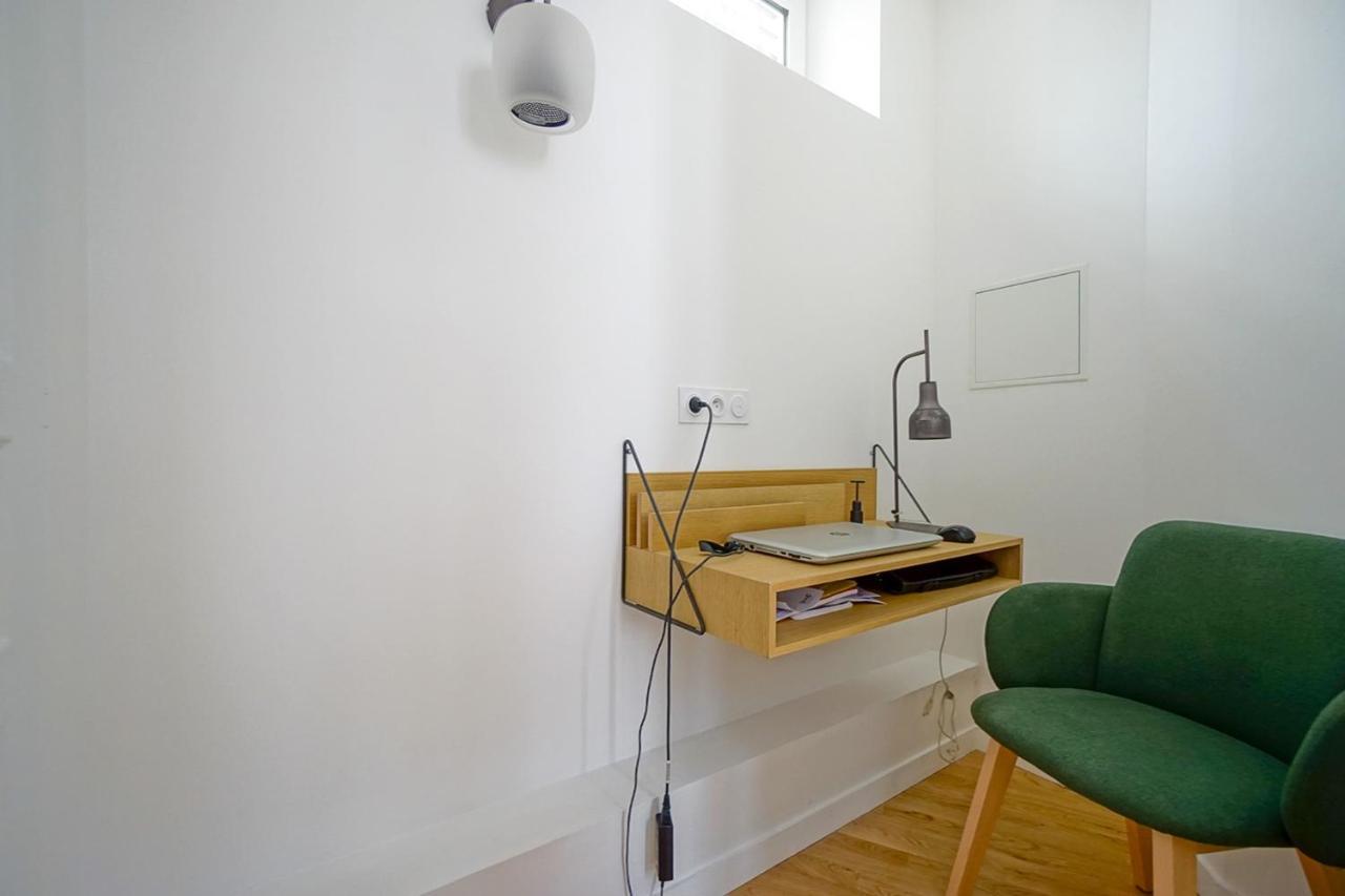 Beautiful Bright Apartment Near The Marais Paris Luaran gambar